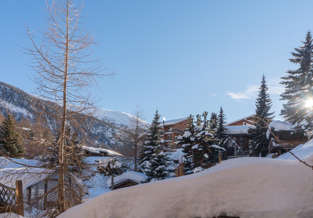 A Calm & Charm Studio - Haus Haro Lägenhet Zermatt Exteriör bild